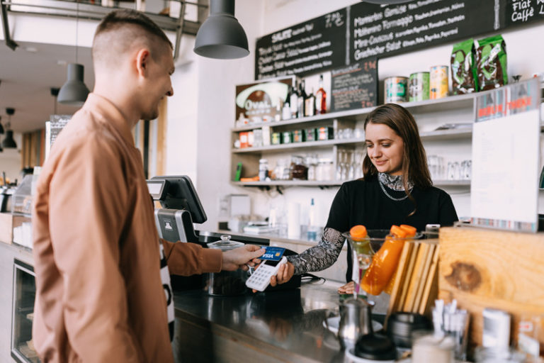 SumUp: Hilfe für KMU und Selbstständige in der Krise